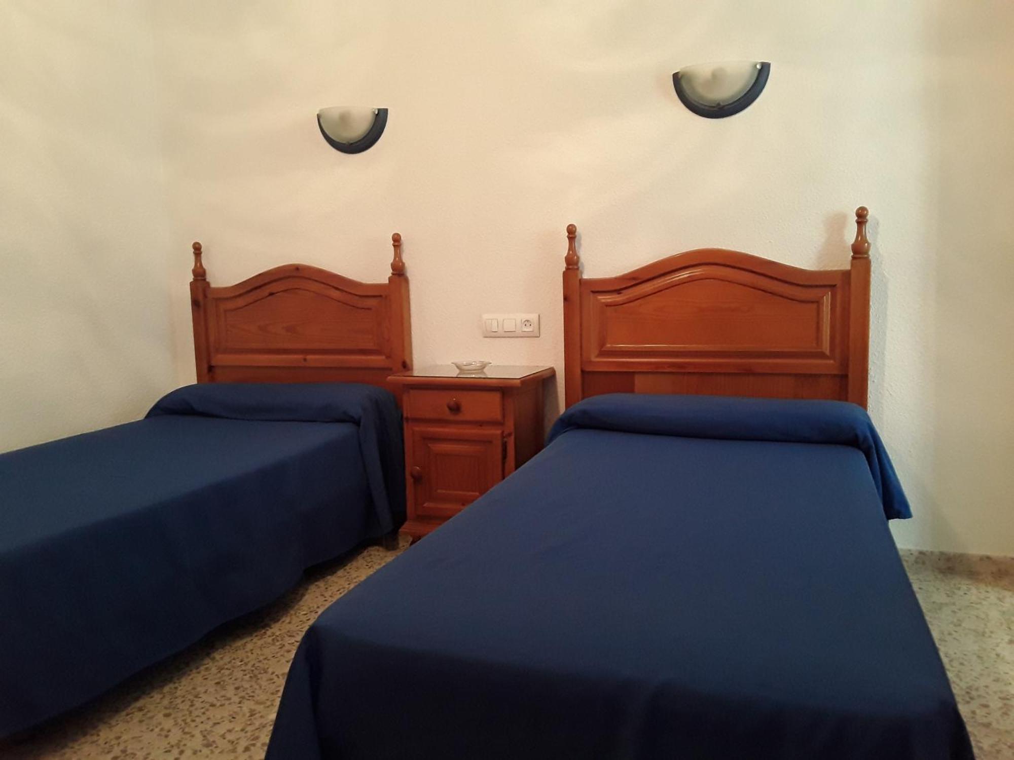 Hostal Miguel Calahonda Exterior photo